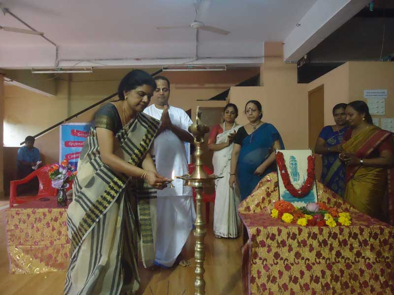 guru purnima - bhavans vidya mandir - manvila trivandrum