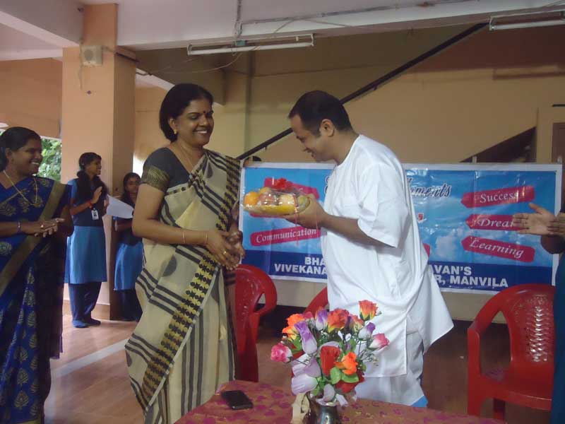 guru purnima - bhavans vidya mandir - manvila trivandrum