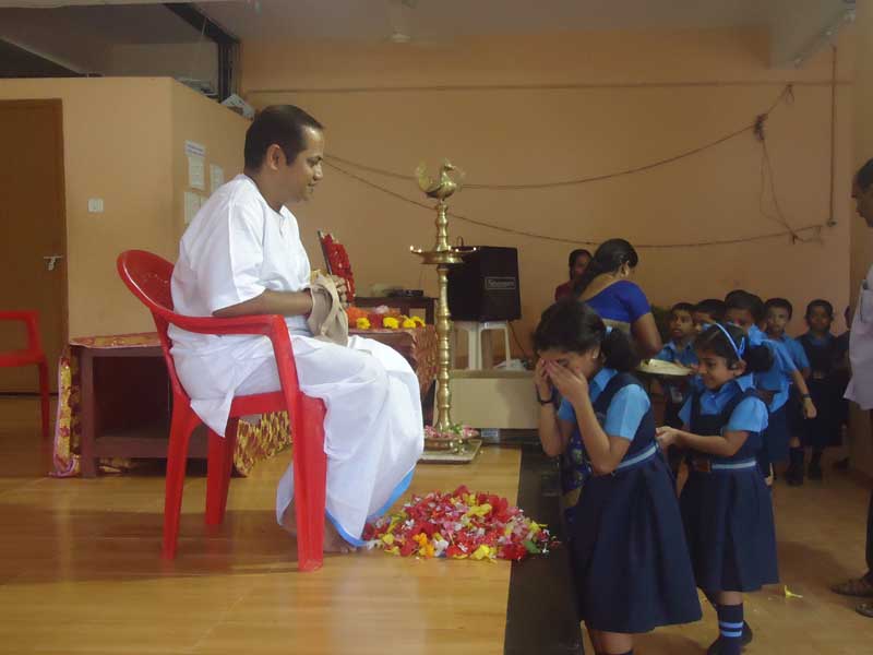 guru purnima - bhavans vidya mandir - manvila trivandrum